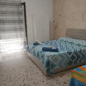 2* Nocleg ze śniadaniem Bed And Fly Aeroporto Fontanarossa Reception H24 Bagno Privato In